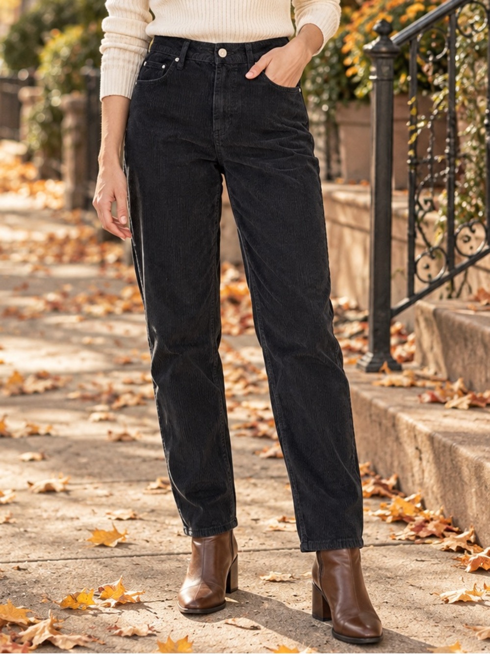BDG Urban Outfitters Black Corduroy Mom High Rise Pants Size 27 Academia Casual